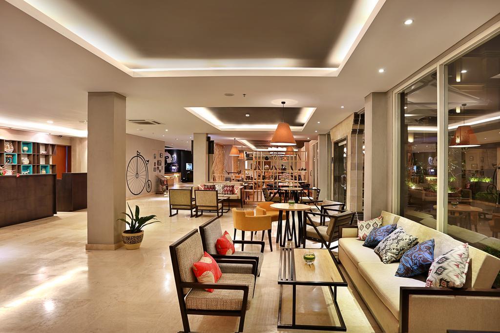 Azana Boutique Hotel Denpasar Extérieur photo