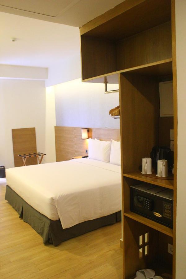 Azana Boutique Hotel Denpasar Extérieur photo