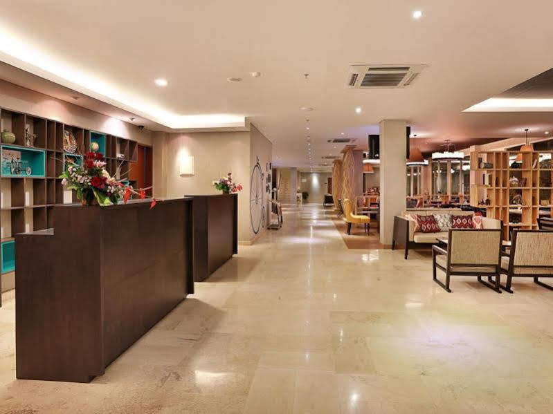 Azana Boutique Hotel Denpasar Extérieur photo
