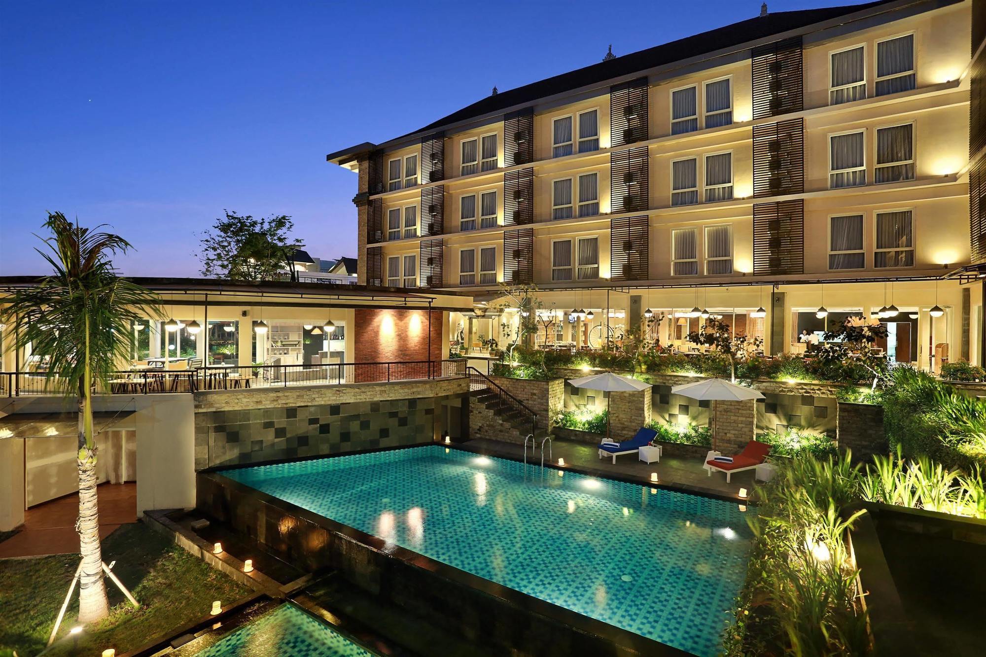 Azana Boutique Hotel Denpasar Extérieur photo
