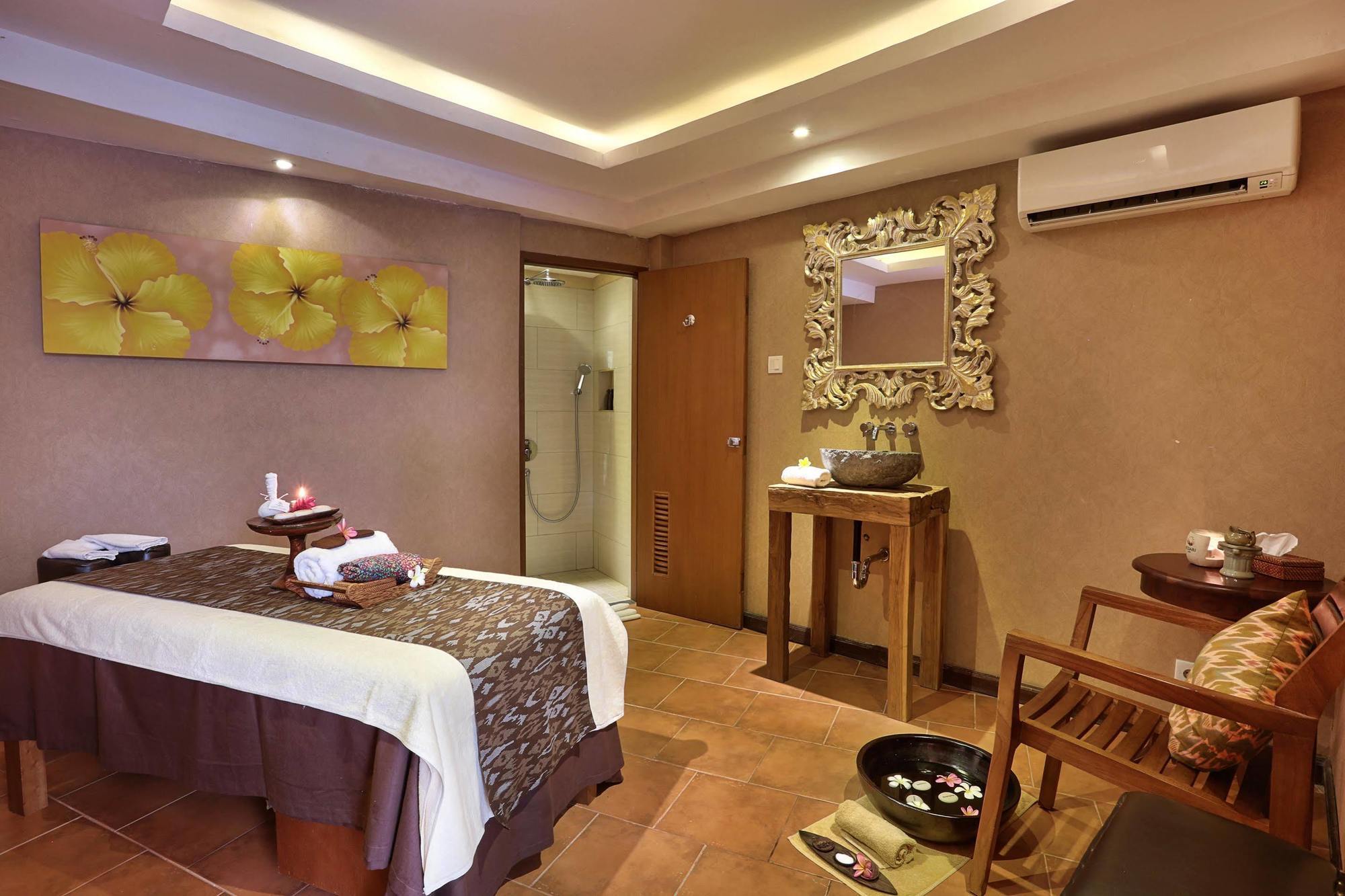 Azana Boutique Hotel Denpasar Extérieur photo