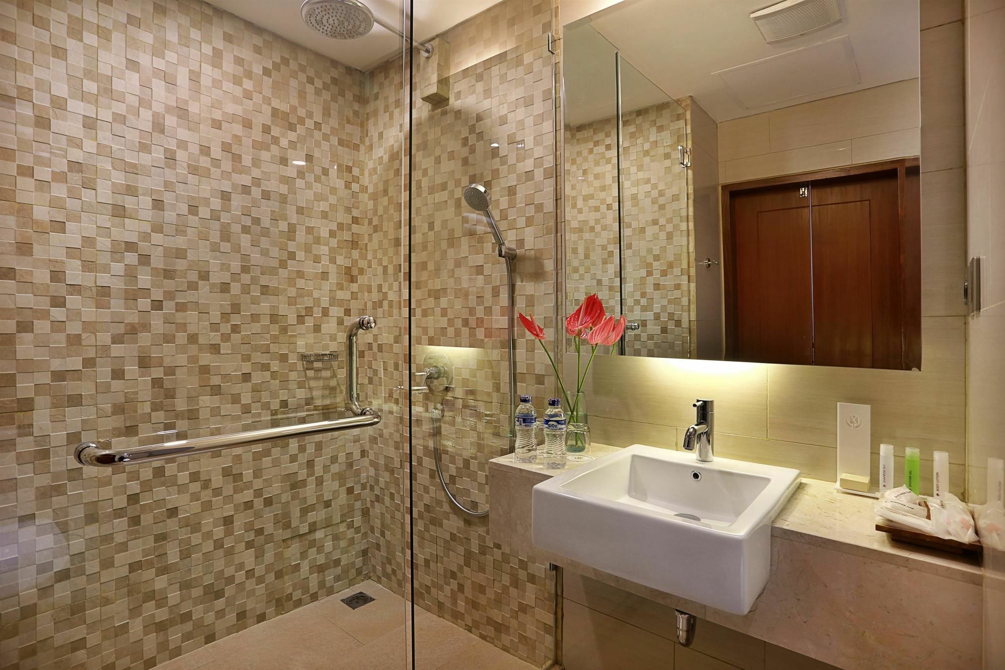 Azana Boutique Hotel Denpasar Extérieur photo
